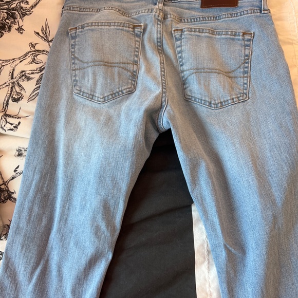 Jeans - Picture 3 of 4